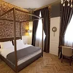 Hotel Miniature