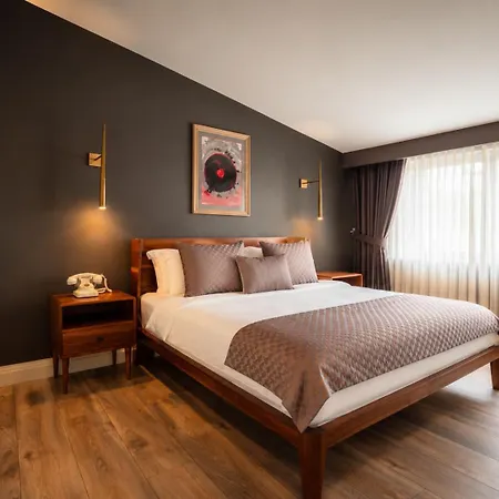 Hotel Miniature