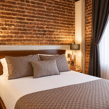 Hotel Miniature 3*