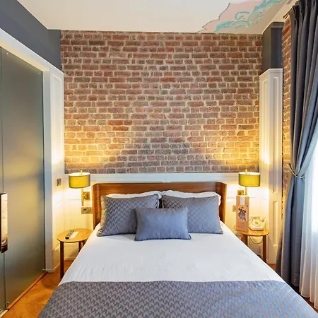 Hotel Miniature