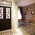 Hotel Miniature 3*